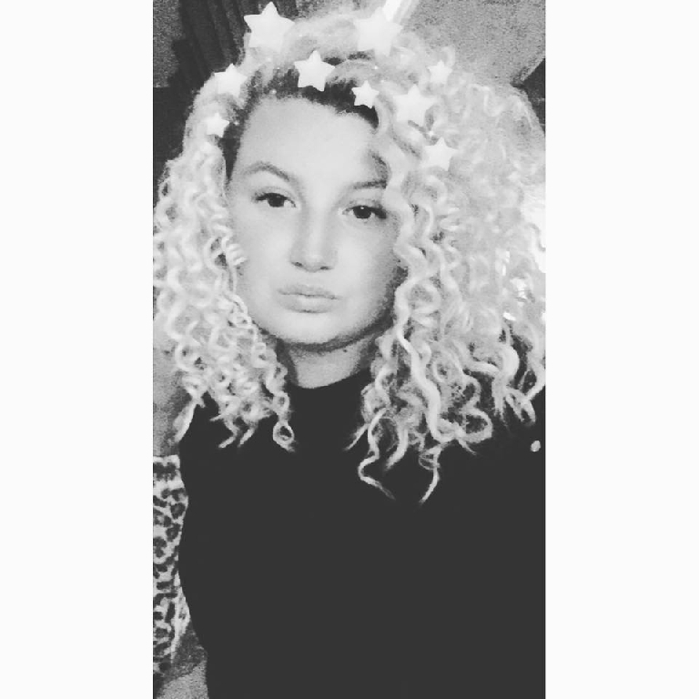 curly hair