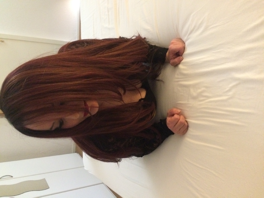 Eva poseert