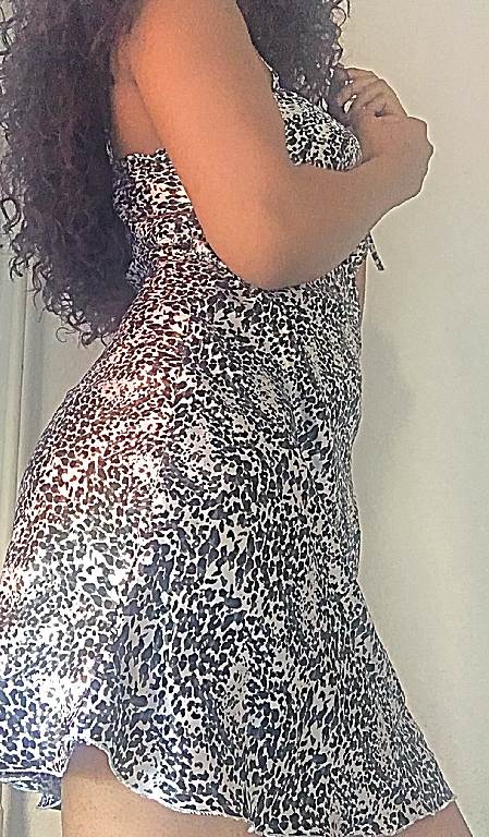 Shy Mysterieus Black Girl
