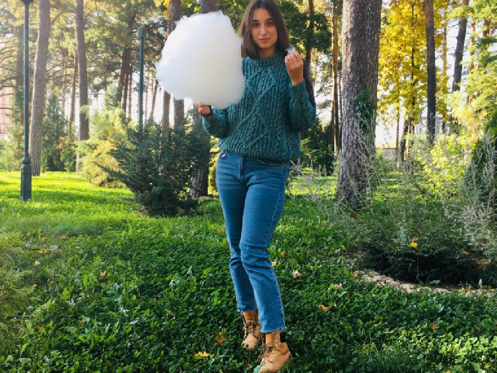 hello)
