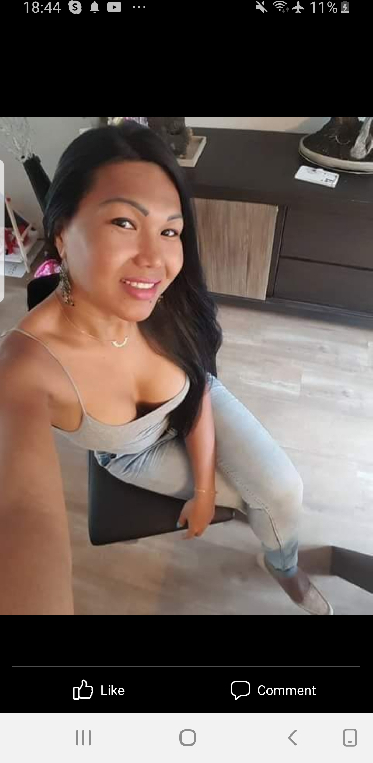 Asian girl want to seduce you🙂😘😘