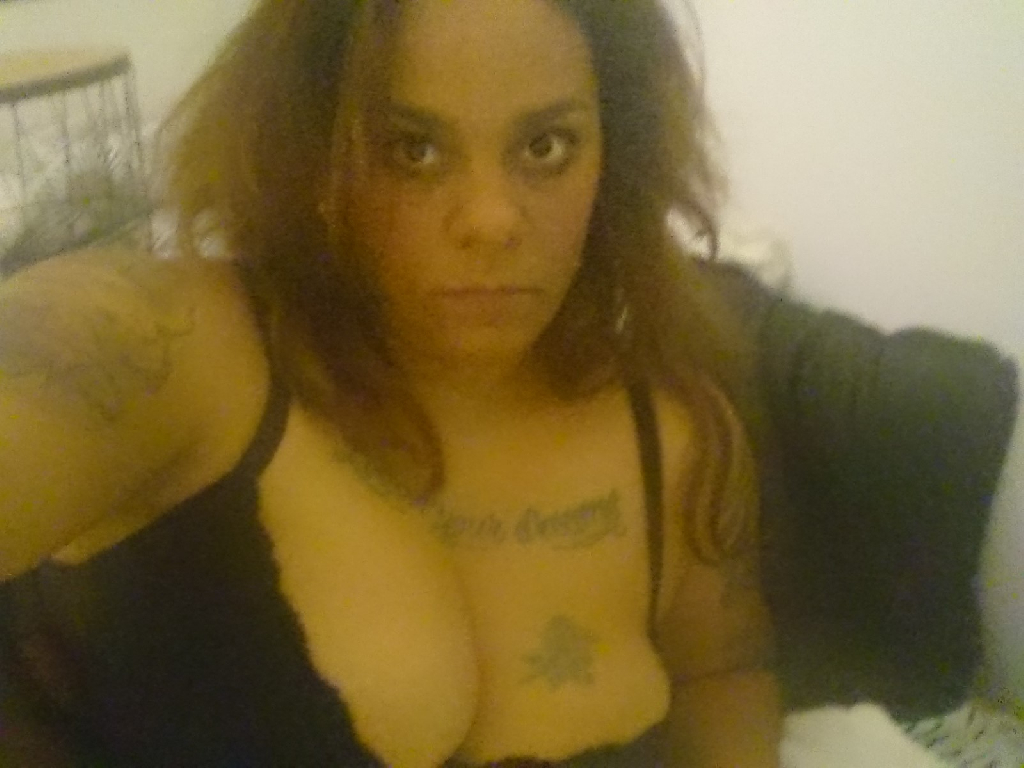 Geile milf zoekt spanning