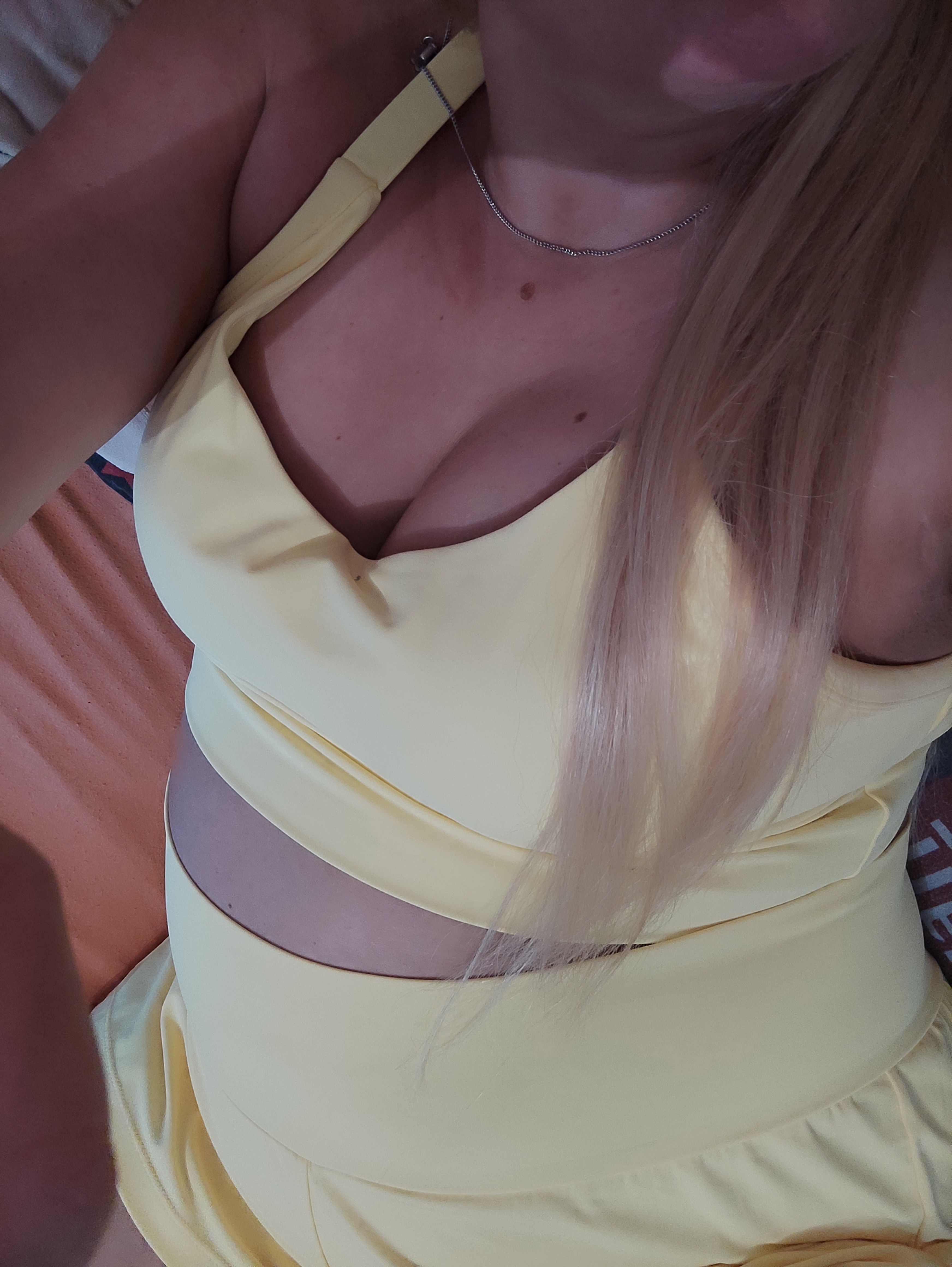 Yelo