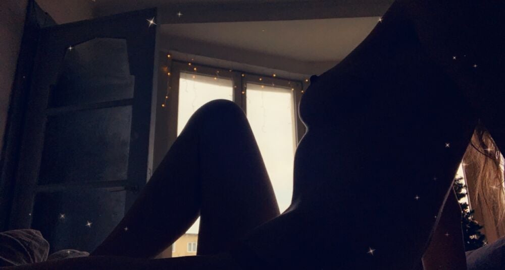 naked body shadow