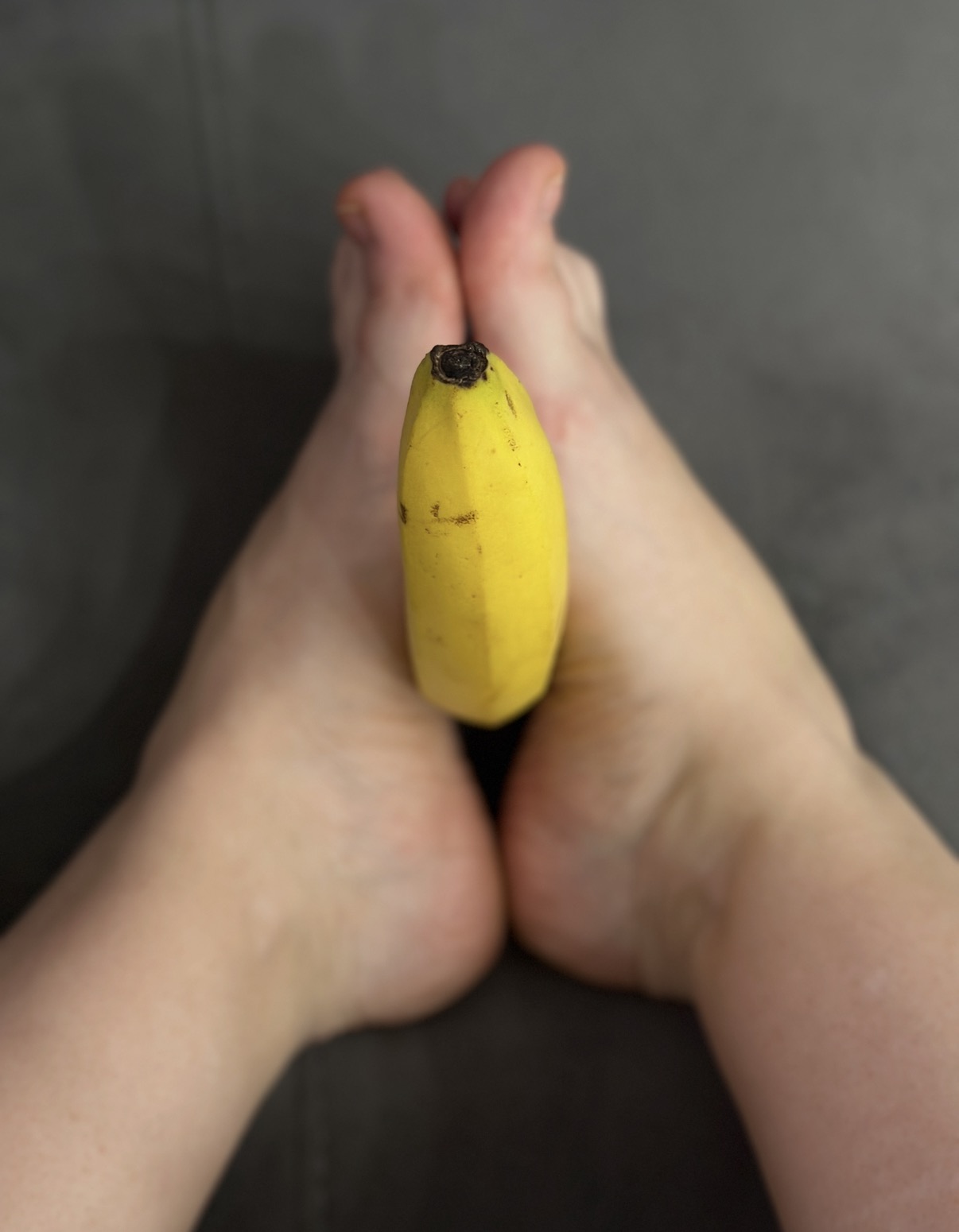 feet