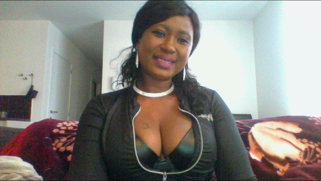 Ebony hot