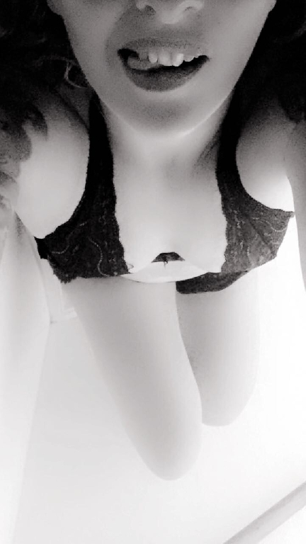 Miss Nasty Elly X