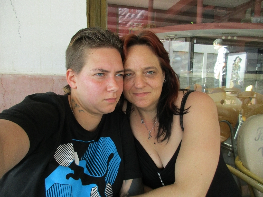 2lesbians